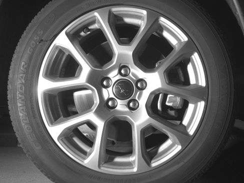 Used 2025 Jeep Compass Limited image 13