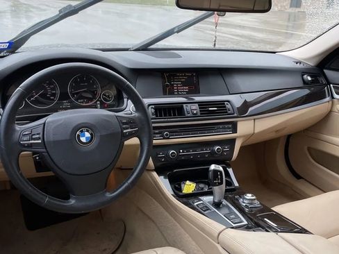 Used 2013 BMW 528i Sedan RWD image 12