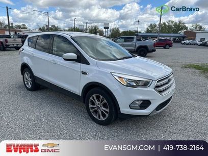 Used 2018 Ford Escape SE w/ SE Sync 3 Package
