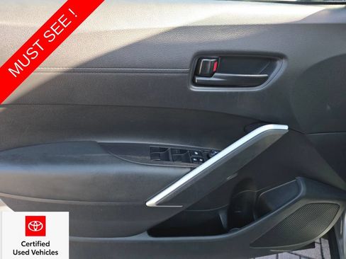 Used 2025 Toyota Corolla Cross AWD Hybrid image 27