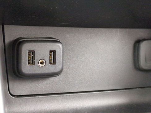 Used 2019 Chevrolet Colorado W/T w/ WT Convenience Package image 33