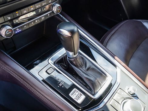 Used 2021 MAZDA CX-5 Signature image 22