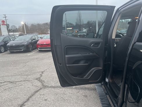 Used 2021 GMC Canyon Elevation w/ Trailering Package image 10