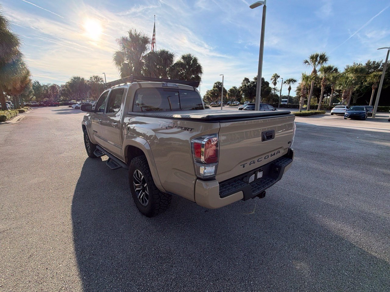 Used 2020 Toyota Tacoma TRD Sport RWD image 3