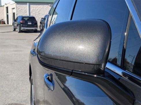 Used 2025 Genesis GV80 3.5T Advanced image 11