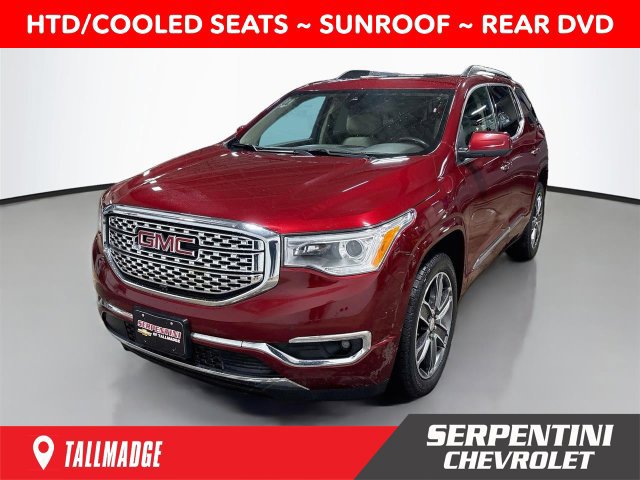 Used 2017 GMC Acadia Denali w/ Technology Package AWD/4WD image 1