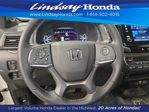 Used 2023 Honda Passport TrailSport image 15