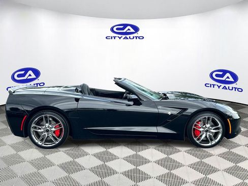 Used 2015 Chevrolet Corvette Stingray Convertible w/ 3LT Preferred Equipment Group RWD image 2