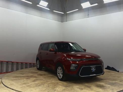 Used 2020 Kia Soul LX image 7
