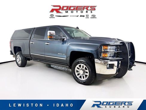 Used 2019 Chevrolet Silverado 2500 LTZ w/ Duramax Plus Package AWD/4WD image 1