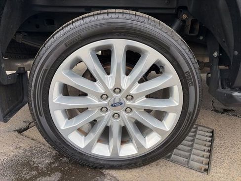 Used 2019 Ford F150 Limited w/ Trailer Tow Package image 10