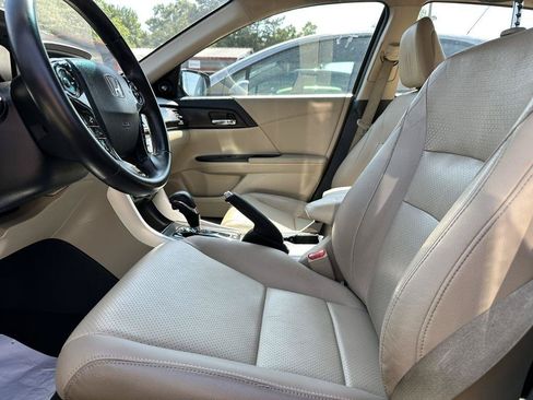 Used 2015 Honda Accord Touring image 47