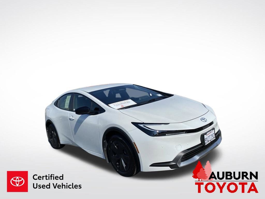 Certified 2026 Toyota Prius Plug-In Hybrid FWD image 4