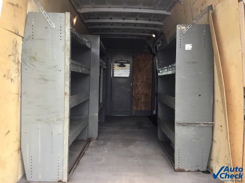 Used 2022 Mercedes-Benz Sprinter 2500 image 13