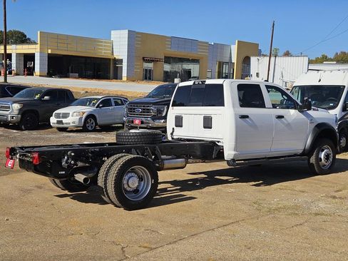 New 2026 RAM 5500 Tradesman image 8