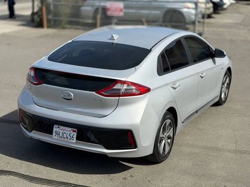 Used 2019 Hyundai Ioniq Electric image 16