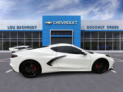 Used 2024 Chevrolet Corvette Stingray Coupe w/ 1LT RWD image 9