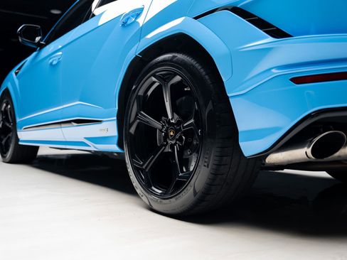 Used 2024 Lamborghini Urus S AWD/4WD image 81
