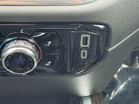 New 2026 GMC Sierra 1500 Elevation image 20