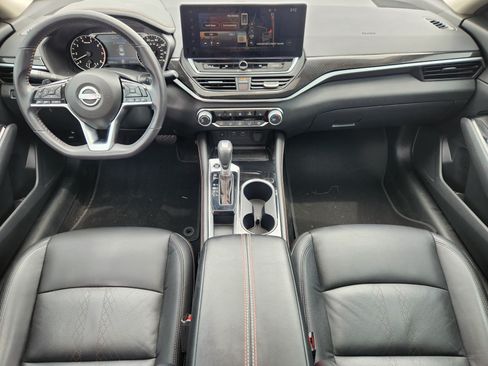 Used 2024 Nissan Altima 2.5 SR FWD image 26