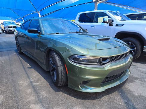 Used 2023 Dodge Charger Scat Pack w/ Plus Group RWD image 2