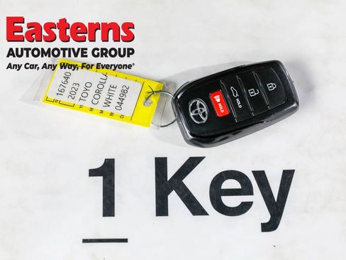 Used 2023 Toyota Corolla Cross LE image 24