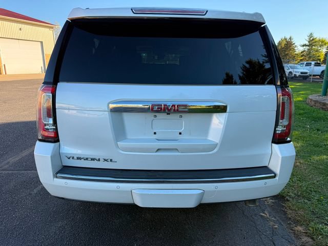 Used 2018 GMC Yukon XL Denali w/ Open Road Package AWD/4WD image 2