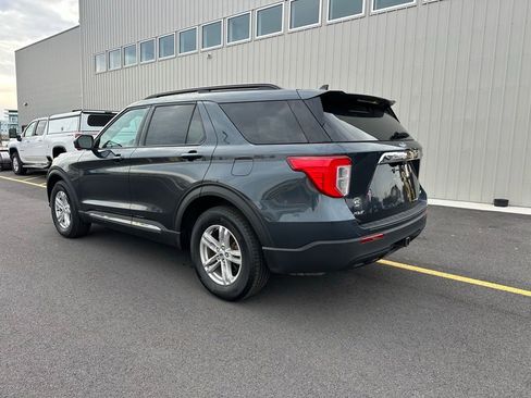 Used 2022 Ford Explorer XLT w/ Class IV Trailer Tow Package image 5