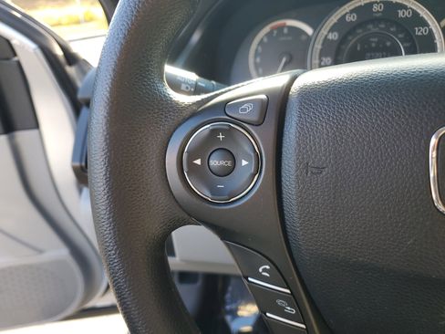 Used 2014 Honda Accord EX image 26