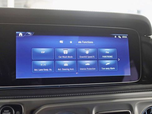 Used 2025 Mercedes-Benz G 550 image 25