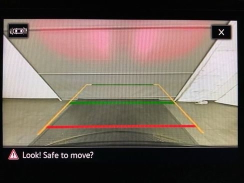 Used 2021 Volkswagen Atlas SEL Premium image 16