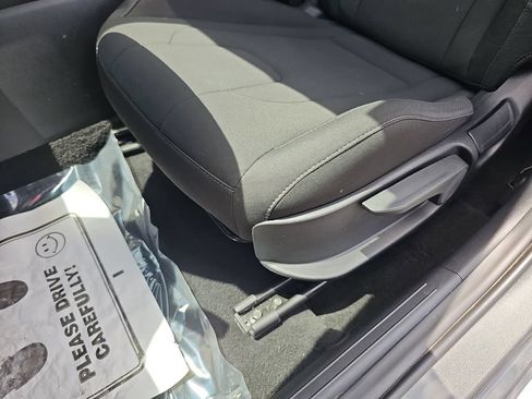 Used 2024 Hyundai Elantra SEL w/ Convenience Package FWD image 28
