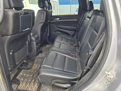 Used 2021 Jeep Grand Cherokee Overland AWD/4WD image 9