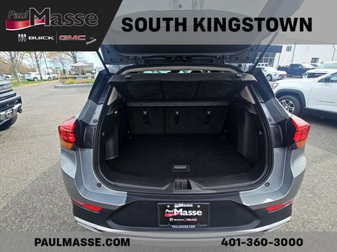 Used 2023 Buick Encore GX Preferred w/ Cold Weather Comfort Package AWD/4WD image 19