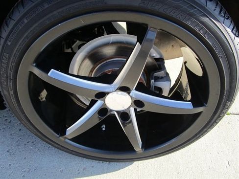 Used 2019 MINI Cooper S w/ Premium Package image 10