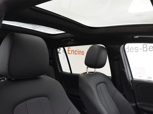 Certified 2026 Mercedes-Benz GLB 250 GLB 250 image 18