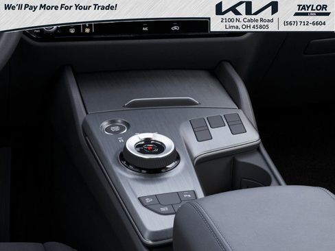 New 2026 Kia Sportage LX FWD image 23