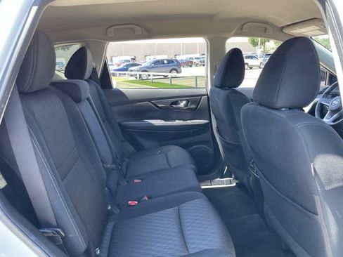 Used 2020 Nissan Rogue SV AWD/4WD image 27