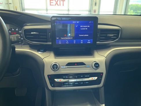 Certified 2023 Ford Explorer XLT w/ Equipment Group 202A AWD/4WD image 21
