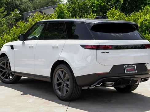 New 2026 Land Rover Range Rover Sport SE AWD/4WD image 13