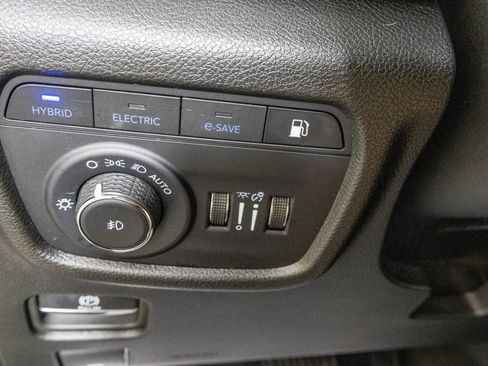 Used 2024 Jeep Grand Cherokee Limited 4xe AWD/4WD image 34