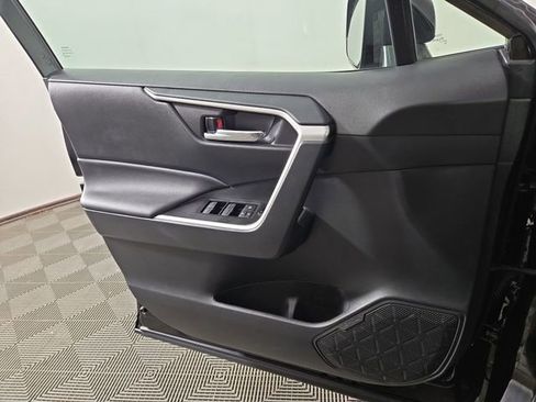 Used 2024 Toyota RAV4 XLE image 29