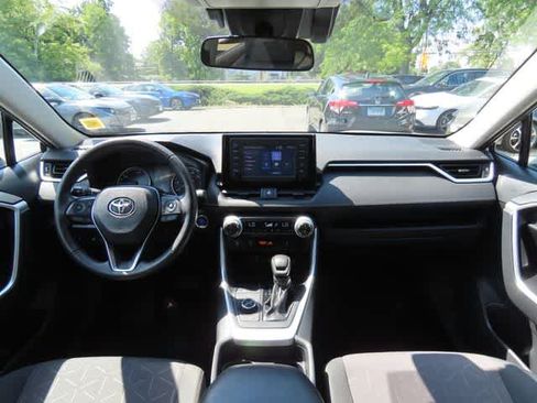 Used 2019 Toyota RAV4 XLE w/ Convenience Package AWD/4WD image 18