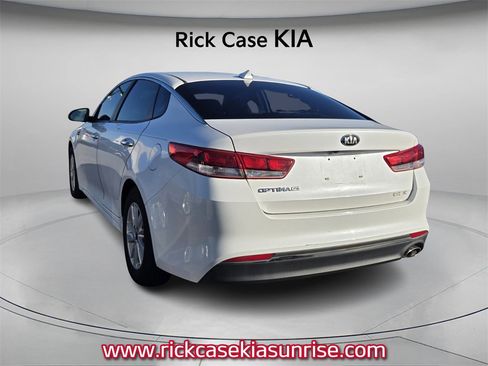 Used 2017 Kia Optima LX image 6