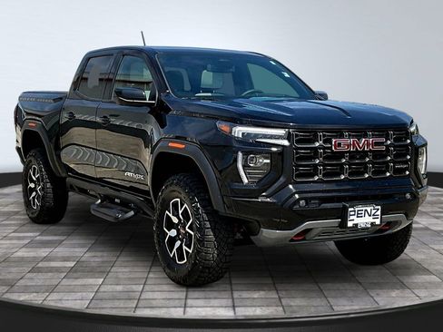 Used 2024 GMC Canyon AT4X AWD/4WD image 3