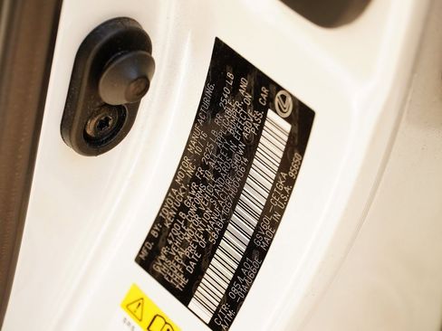 Used 2017 Lexus ES 350 image 32