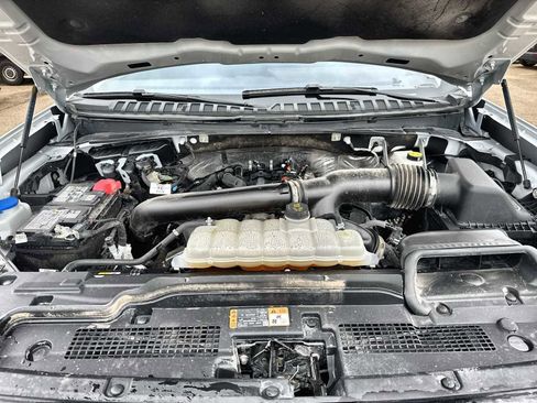 Used 2025 Ford Expedition Max Platinum AWD/4WD image 13
