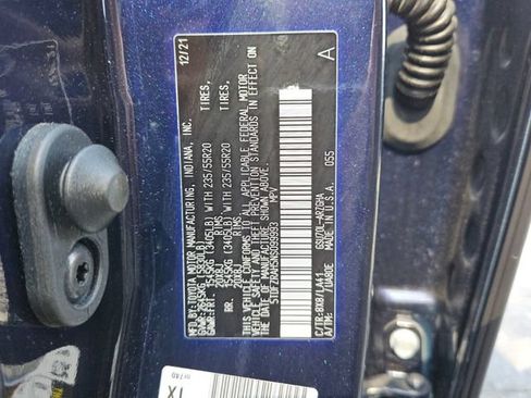 Used 2022 Toyota Highlander Platinum FWD image 16