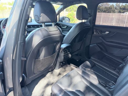 Used 2018 Audi Q7 3.0T Premium AWD/4WD image 16