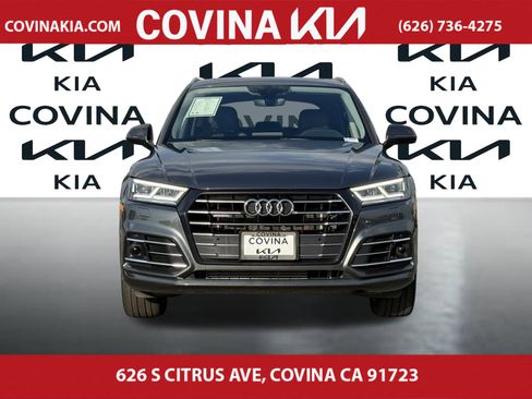 Used 2020 Audi Q5 e Premium Plus w/ Premium Plus Package image 3